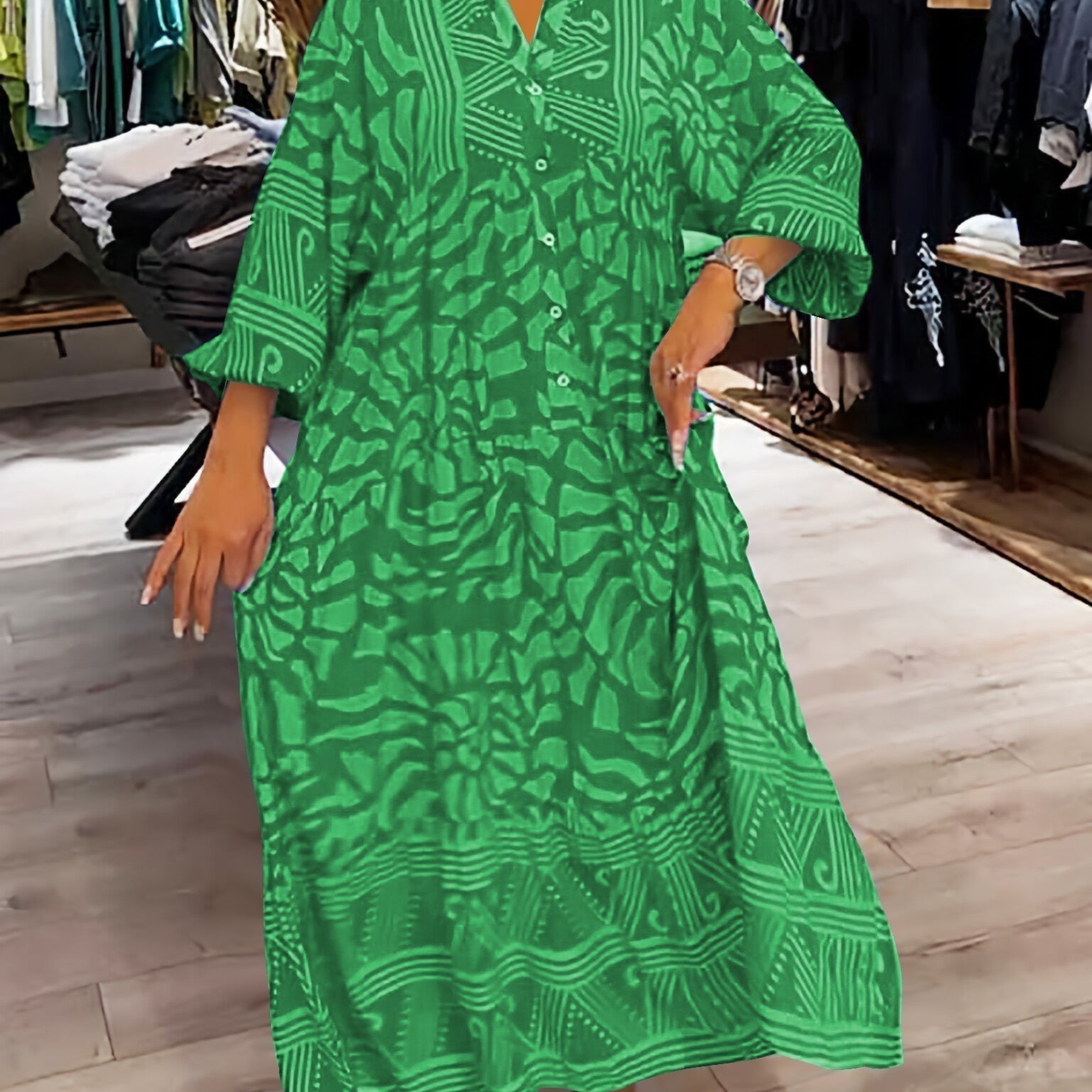 Mira | Vestido estampado con cuello en V (Casi agotado)