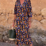 Nathalie | Vestido con cuello en V y estampado retro