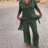 Amalia™ | Conjunto de botones de solapa de dos piezas con estampado vintage