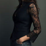 Claudia · Blazer de Mujer Negro con Encaje