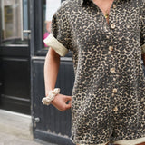 Nonette™ | Vestido camisero con estampado de leopardo