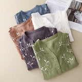 Laurienne™ | Blusa bordada con botones