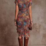 Martina | Vestido midi plisado con escote en V, estampado de arte abstracto en estilo bohemio para Mujer