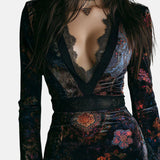 Liora ❘ Vestido Corto Elegante de Terciopelo Floral con Encaje