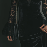 Lunori™ | Vestido mini de terciopelo y encaje Luna