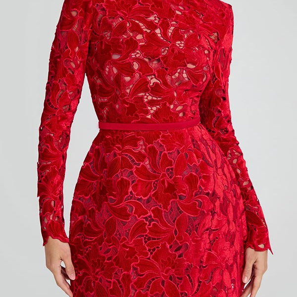 Elora™ | Vestido Corto Elegante de Encaje Bordado con Falda Tulipán