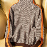 Malou™ | Suéter de cuello alto con llamativas rayas en contraste