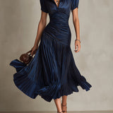 Adriana | Vestido midi satinado de rayas retro para Mujer